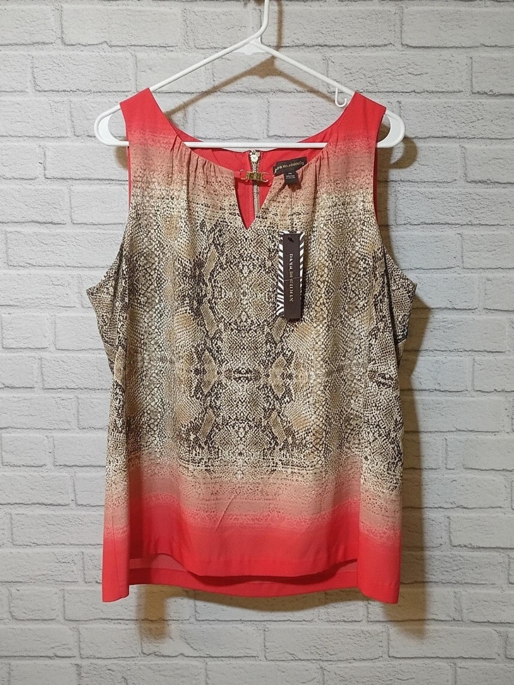 Dana Buchman Sleeveless Gradient Snakeskin Blouse – Coral & Beige, Size XL